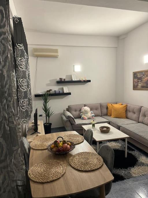 Apartment Near The Centre Of Τίρανα Εξωτερικό φωτογραφία